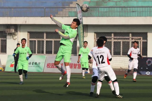 兰德尔20分哈登8中1 森林狼终结快船主场9连胜